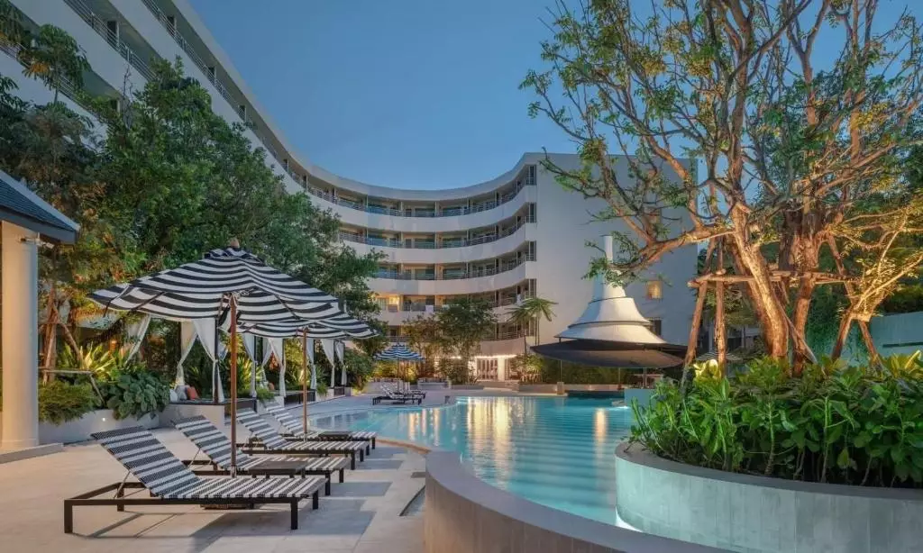 The Royal Paradise Hotel and Spa